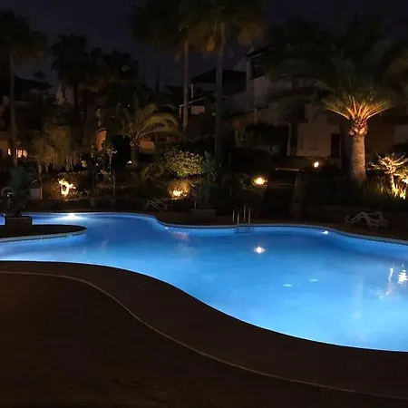Apartamento En Primera Linea De Playa Marbella Exterior photo