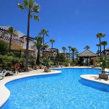 Apartamento En Primera Linea De Playa Marbella Exterior photo