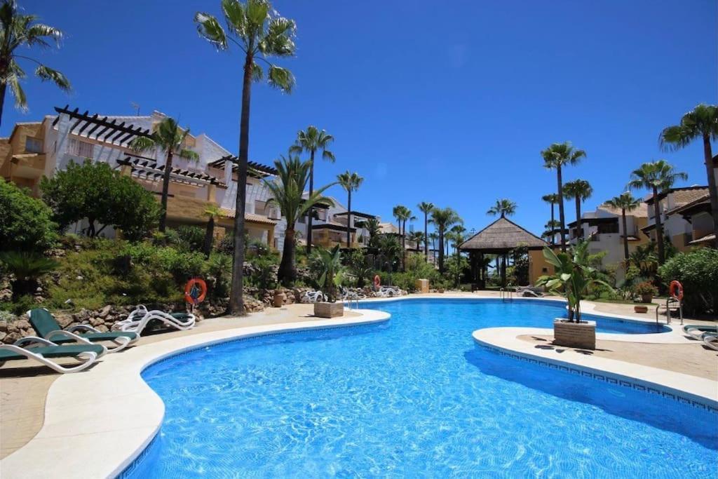 Apartment En Primera Linea De Playa *